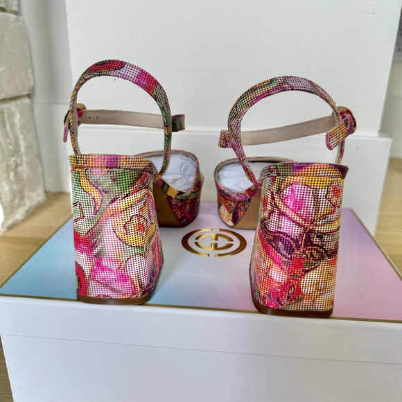 Cecelia New York Bernice platform sandal. - Picture 4 of 5